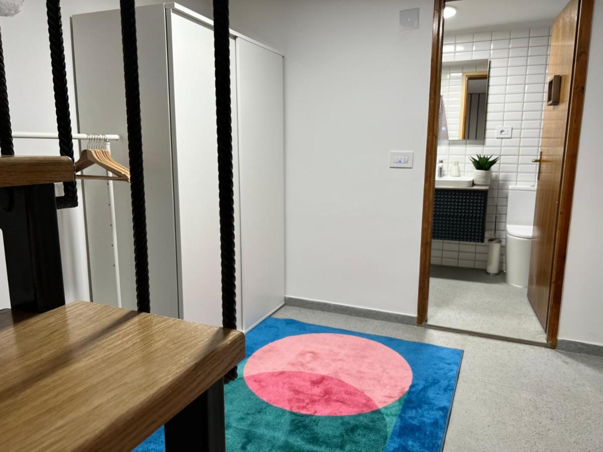 Seayou!***Charming 1-Bedroom Rental Unit In The Old City Center Of Cres Dış mekan fotoğraf